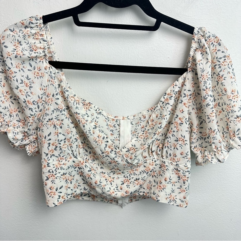 Shein Floral Off Shoulder Crop Top Size 6 - Picture 4 of 5